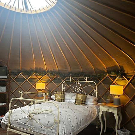 Hotel Sunbank Yurt à Llangollen Extérieur photo