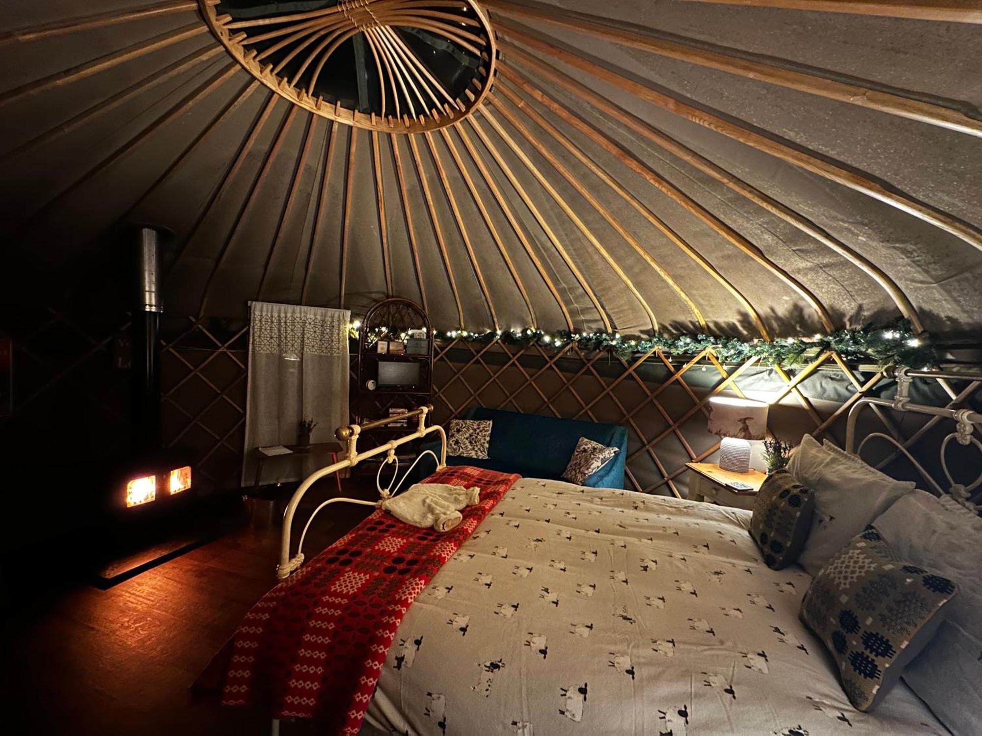 Hotel Sunbank Yurt à Llangollen Extérieur photo